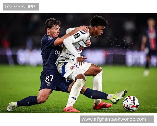 切尔西与巴黎历史交锋回顾蓝军自2014年以来未再战胜法甲豪门 切尔西与巴黎历史交锋回顾蓝军自2014年以来未再战胜法甲豪门