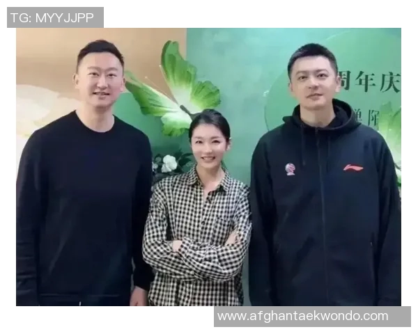 刘维伟妻子揭露辛莎莎身份称其为罪犯并谈及母亲的恳求
